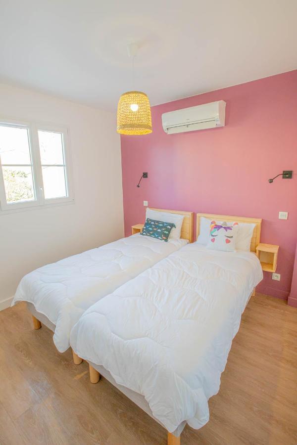 Le Vaisseau Maison Avec Piscine/Parking/Wifi/Plages 5Kms Ле Мат Екстериор снимка