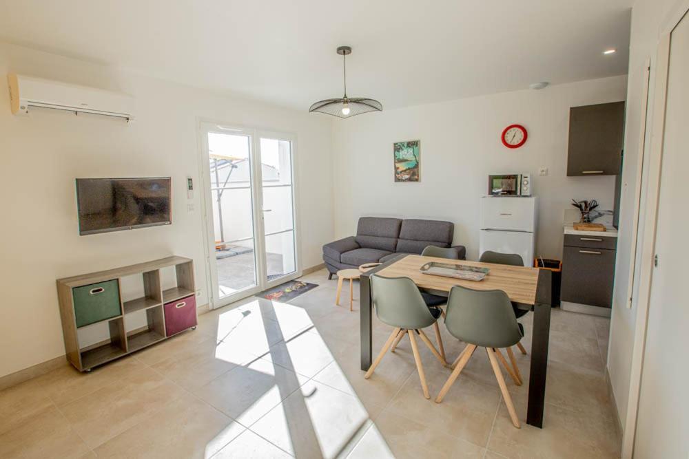 Le Vaisseau Maison Avec Piscine/Parking/Wifi/Plages 5Kms Ле Мат Екстериор снимка