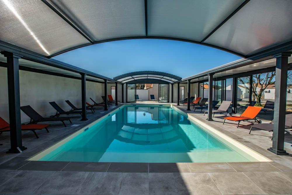 Le Vaisseau Maison Avec Piscine/Parking/Wifi/Plages 5Kms Ле Мат Екстериор снимка