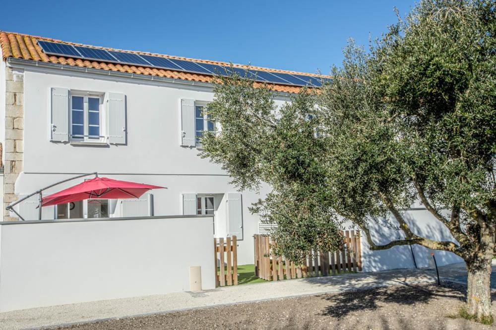 Le Vaisseau Maison Avec Piscine/Parking/Wifi/Plages 5Kms Ле Мат Екстериор снимка