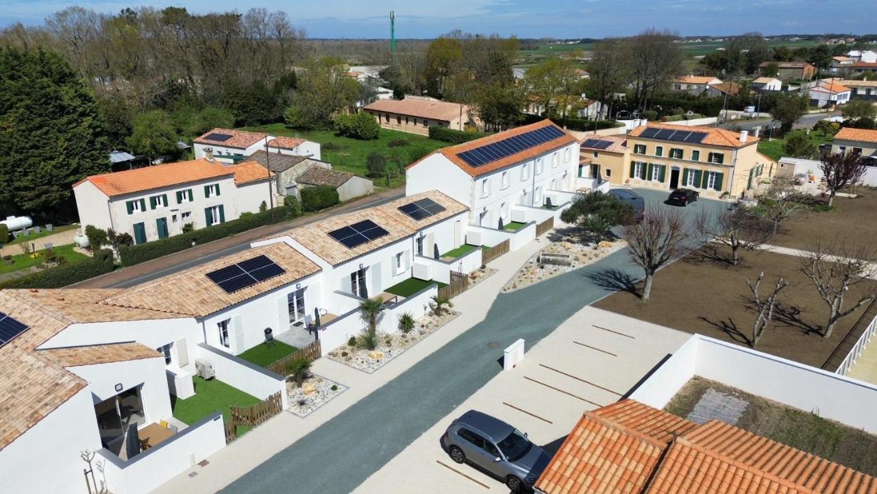 Le Vaisseau Maison Avec Piscine/Parking/Wifi/Plages 5Kms Ле Мат Екстериор снимка