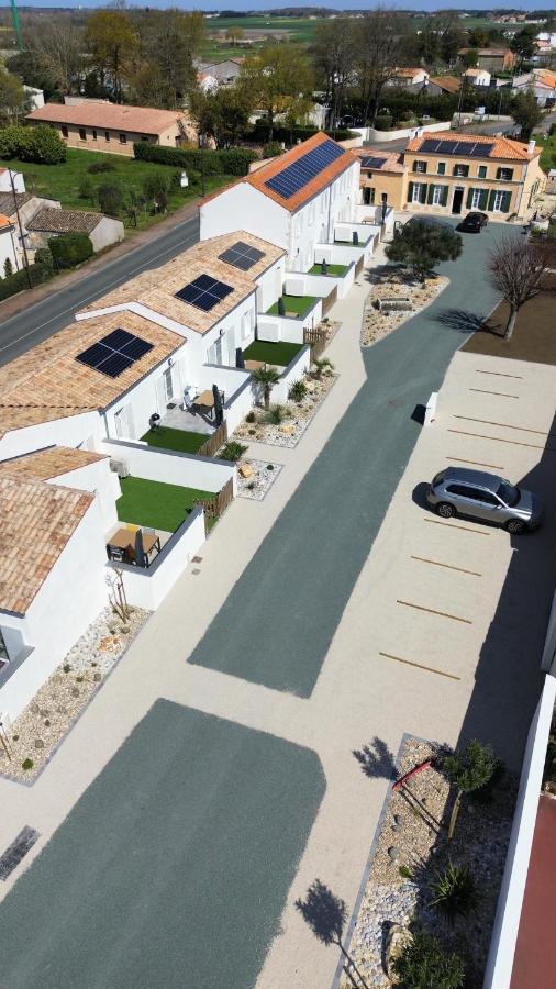 Le Vaisseau Maison Avec Piscine/Parking/Wifi/Plages 5Kms Ле Мат Екстериор снимка